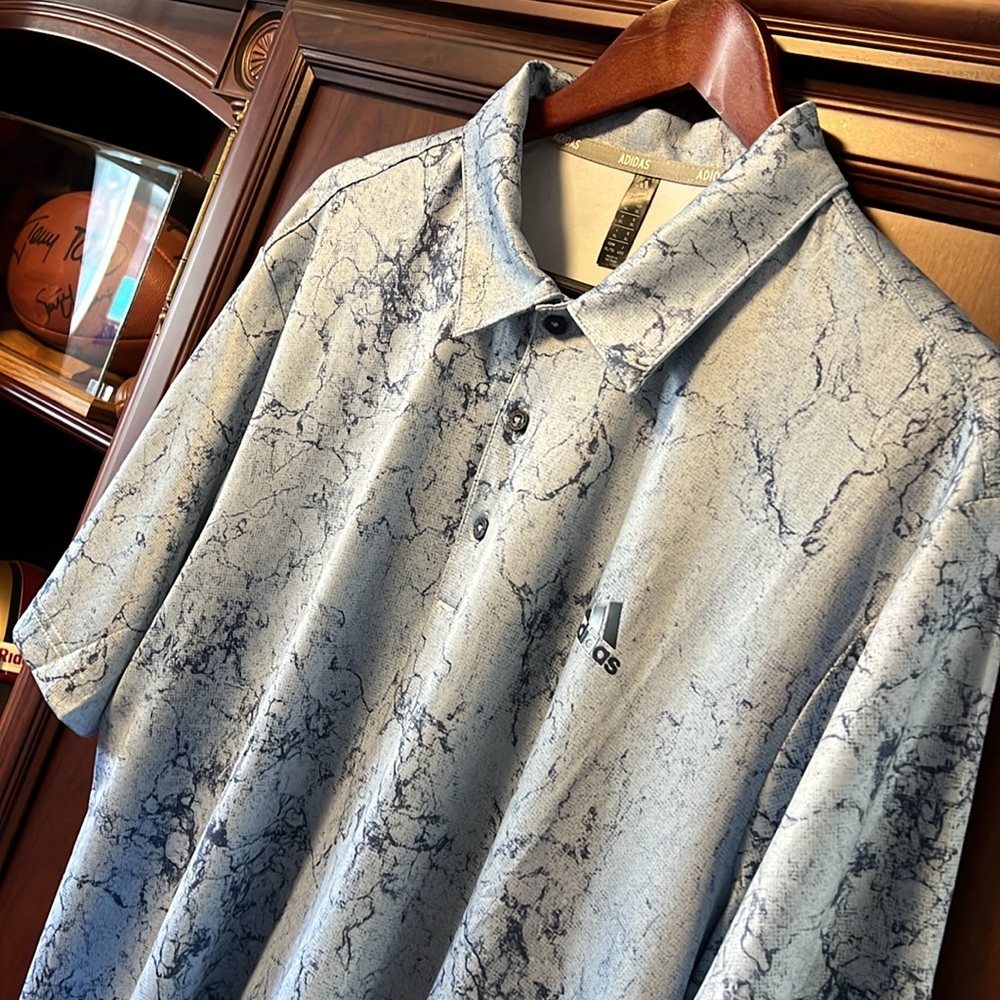 Brand New Adidas uniquely designed marbleized look Wonder Blue Golf Polo UPF 50!